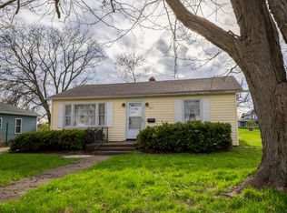 950 N Court St, Platteville, WI 53818