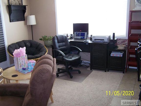 4th image of 275 W 25 N