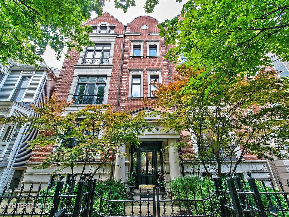 1st image of 849 W Wrightwood Ave APT 3E