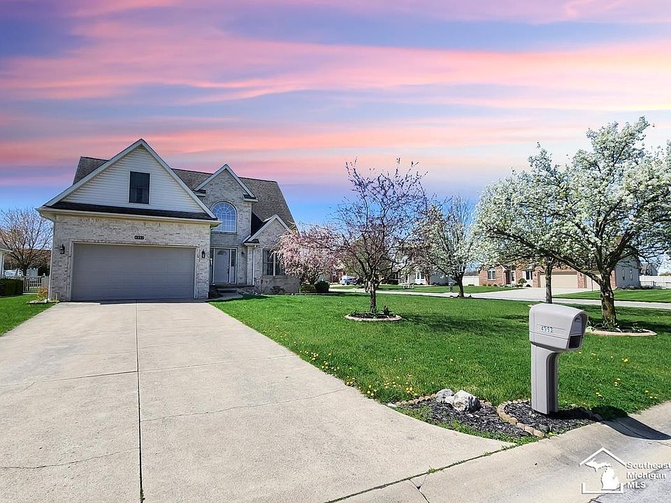 1st image of 4993 Northfield Dr