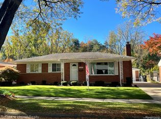 14969 Ellen Dr, Livonia, MI 48154