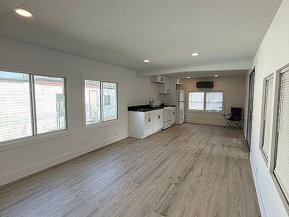 4th image of 100 Ingham Rd Lot 12