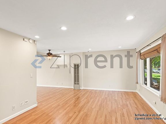 4th image of 1910 Messina Dr