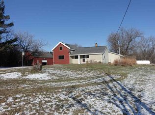8072 County Rd N, Almond, WI 54909