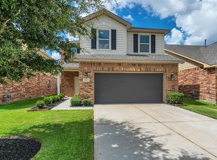 8015 Oxbow Manor Ln, Cypress, TX 77433