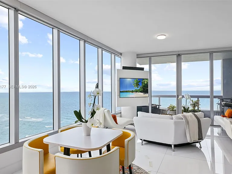 6899 Collins Ave #1905 — Photo 5