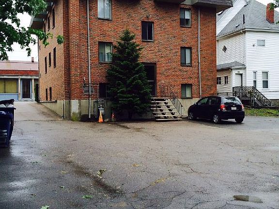 2nd image of 122 Liberty St APT G