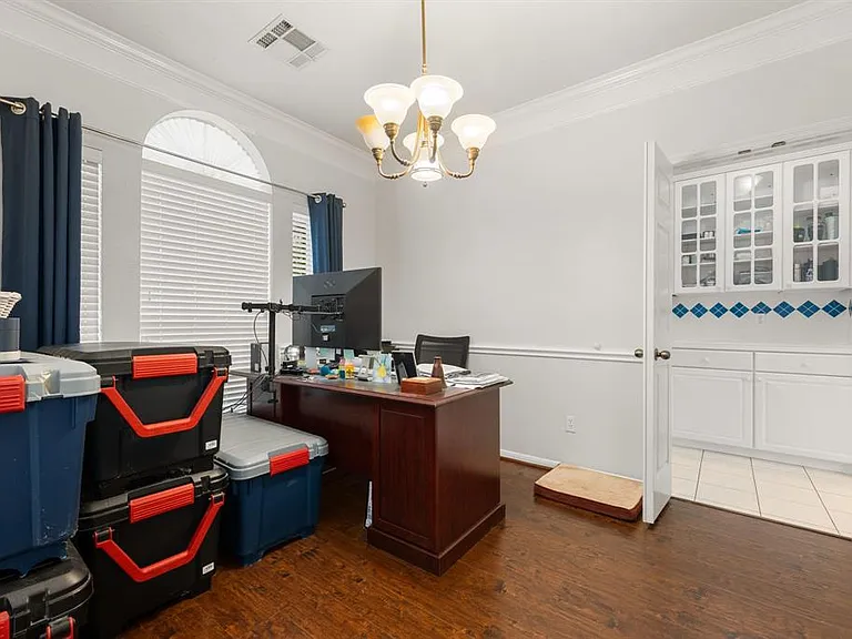 7410 Greatwood Grove Dr — Photo 14