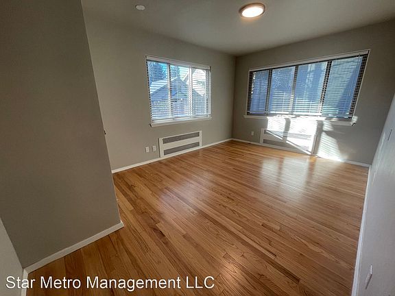 3rd image of 1932 SE Ash St #10825003