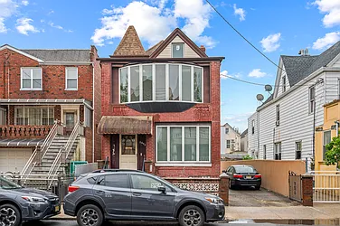 1472 70th Street