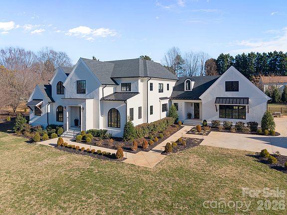 4th image of 20320 Havenview Dr