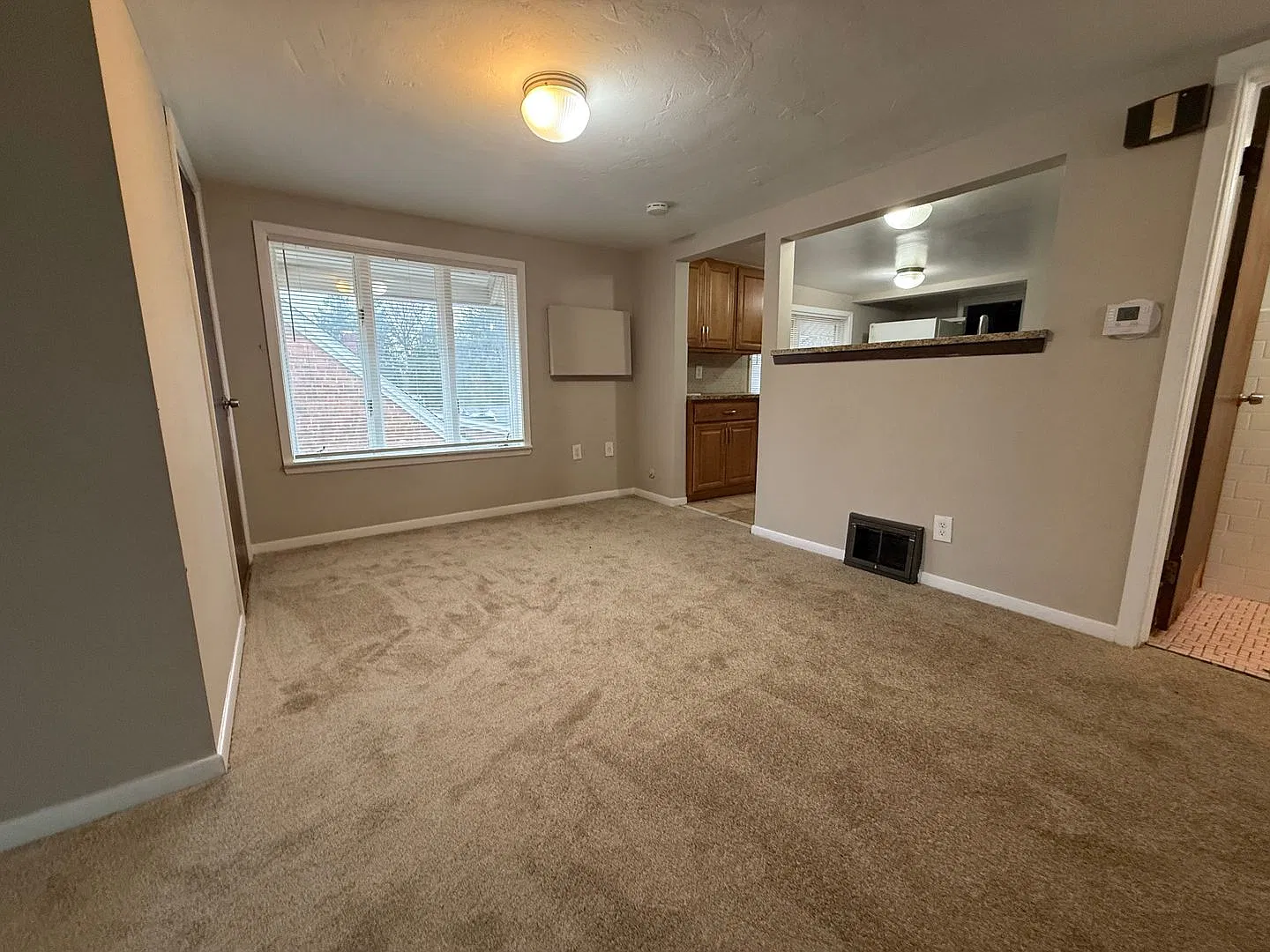 1405 Sheffield Road — Photo 3