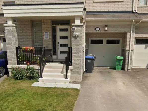 11 Circus Cres, Brampton, ON L7A 5E3