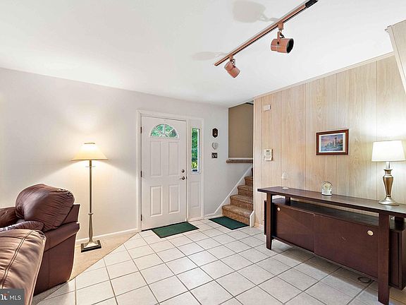 3rd image of 2409 Ramblewood Dr