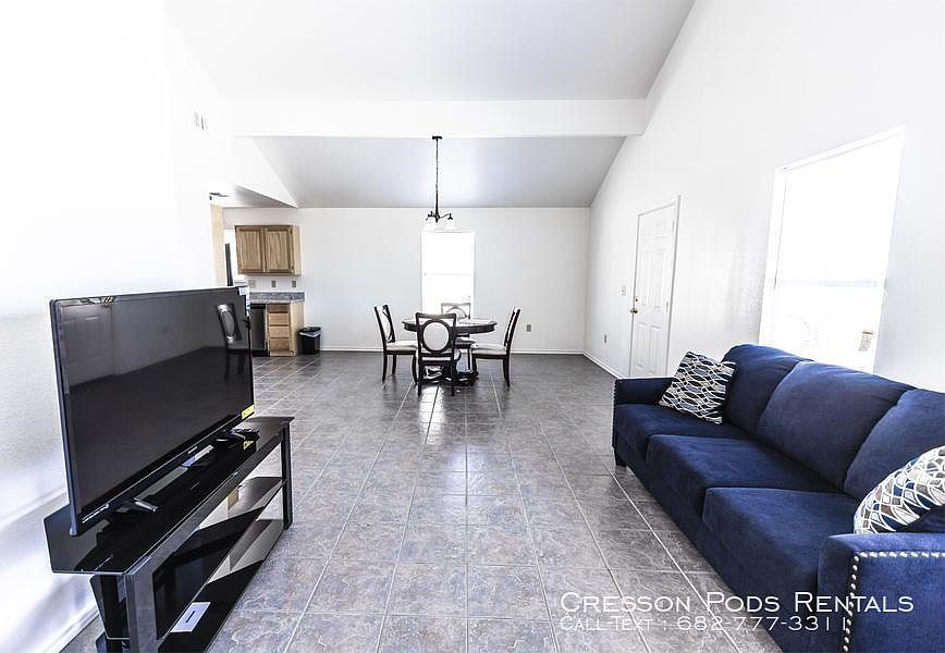 1st image of 9041 Hines Cir