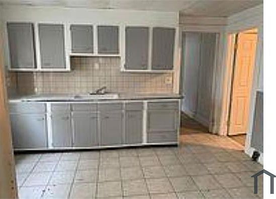 3rd image of 509 E 143rd St