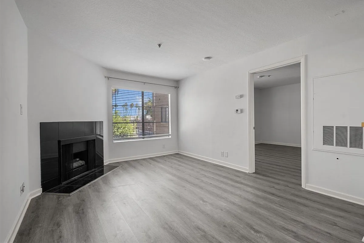 1 bed, 1.0 bath, 540 sqft, $1,800 — Photo 4