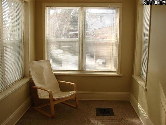 5th image of 13508 S Parkway Dr