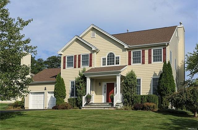 1st image of 15 Chambers Dr