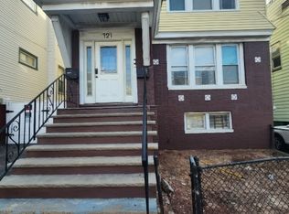 721 18th Ave, Irvington, NJ 07111