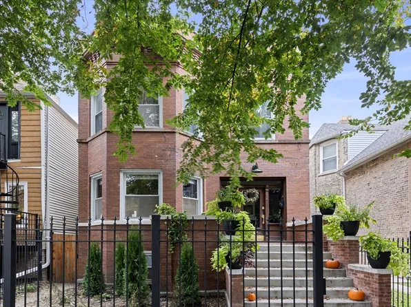 2634 N Central Park Ave #2, Chicago, IL 60647