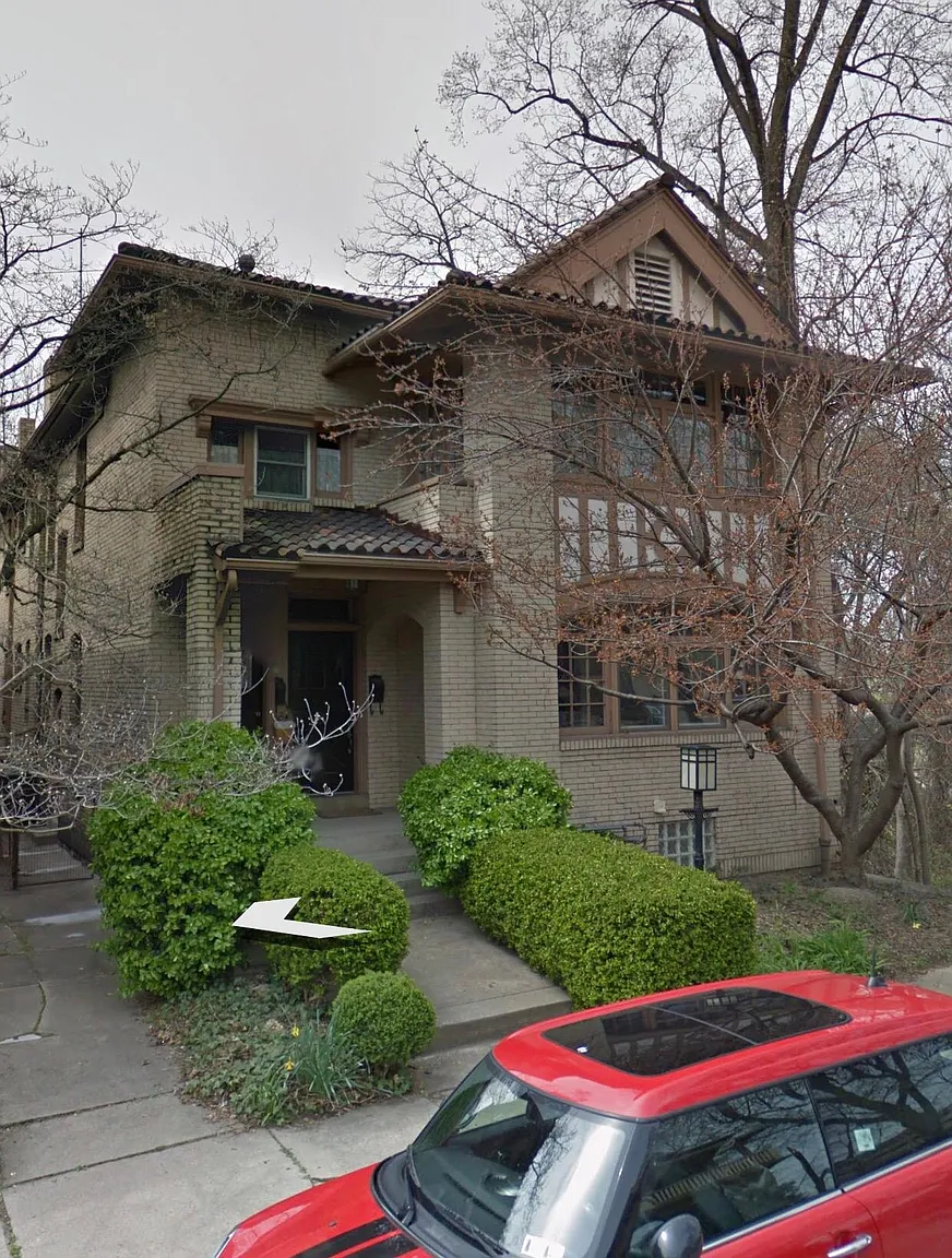 516-518 Saint James Pl photo 1