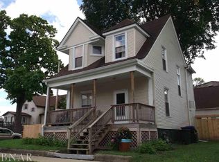 702 W Jefferson St, Bloomington, IL 61701