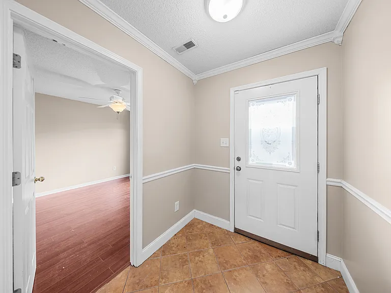 346 Hawthorne Oaks Way — Photo 9