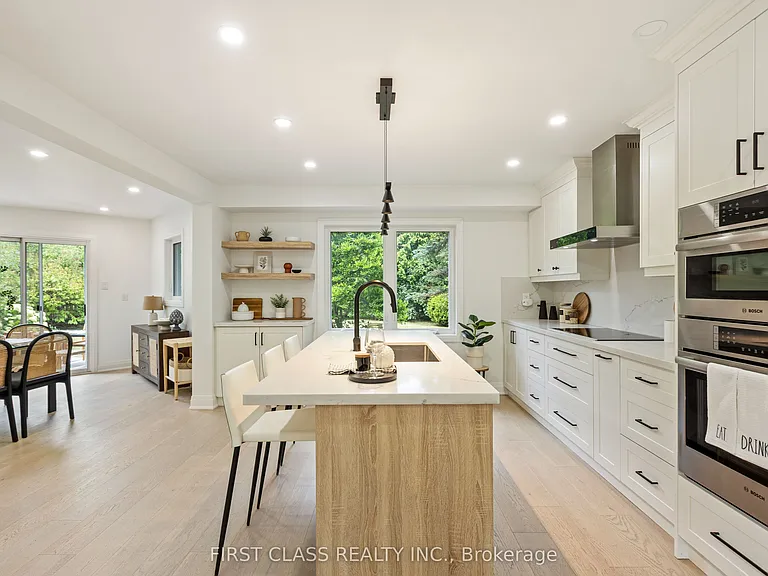 679 Village Pkwy — Photo 7