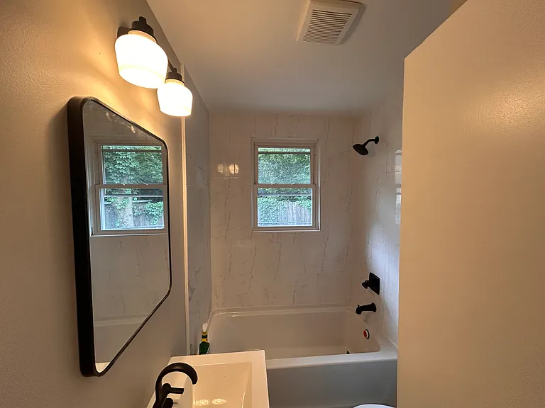 1205 Cline Ave #B — Photo 11