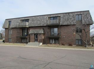 3604 S Gateway Blvd APT 104, Sioux Falls, SD 57106