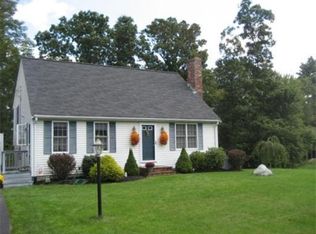 59 Cranesbill Rd, Taunton, MA 02780