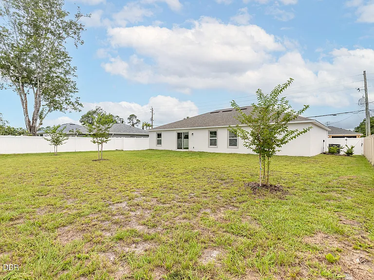 11 Ruth Dr — Photo 18