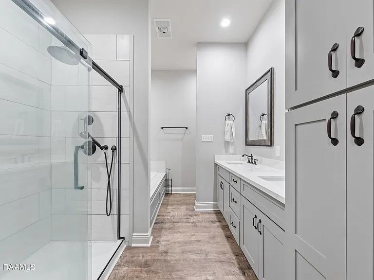 1120 E Butcher Switch Rd — Photo 13