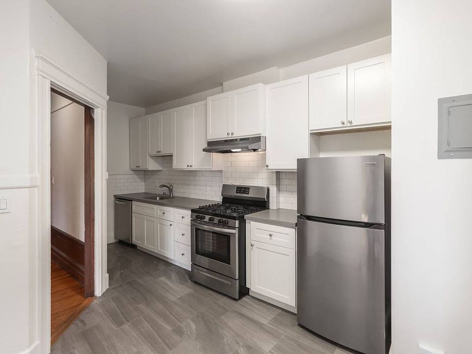 1st image of 1450 Alice St APT 9