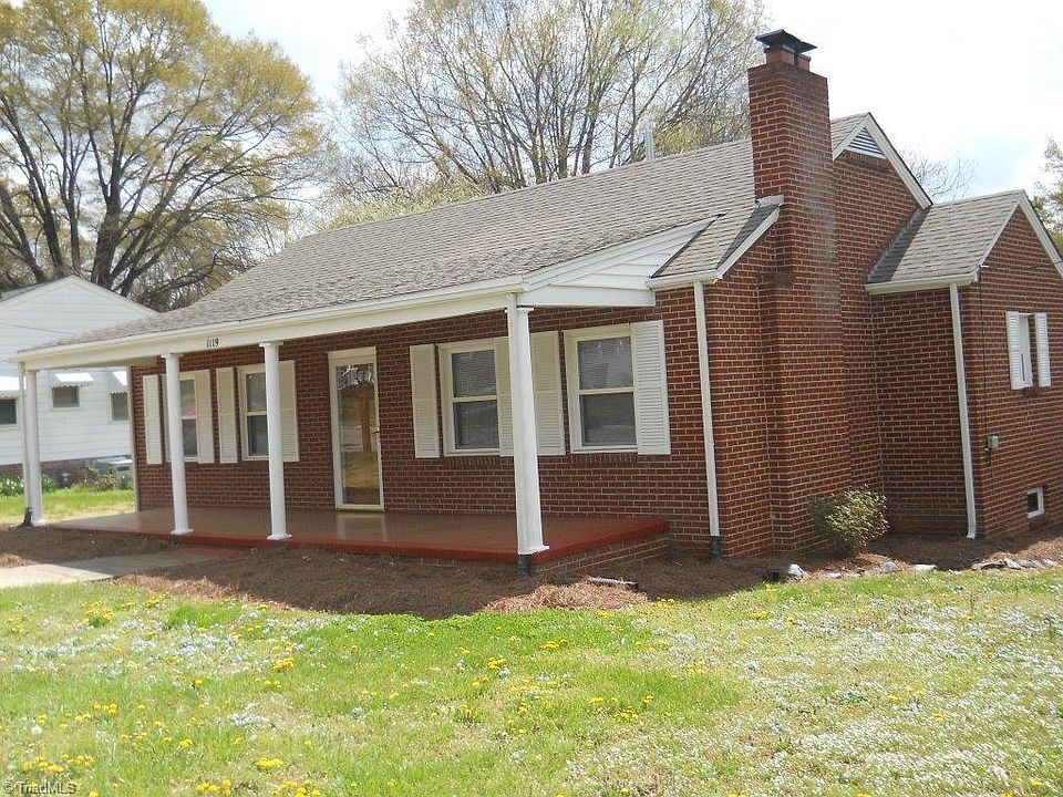 1st image of 1119 N Woodleigh Cir
