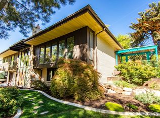 2831 E Wander Cir, Holladay, UT 84117