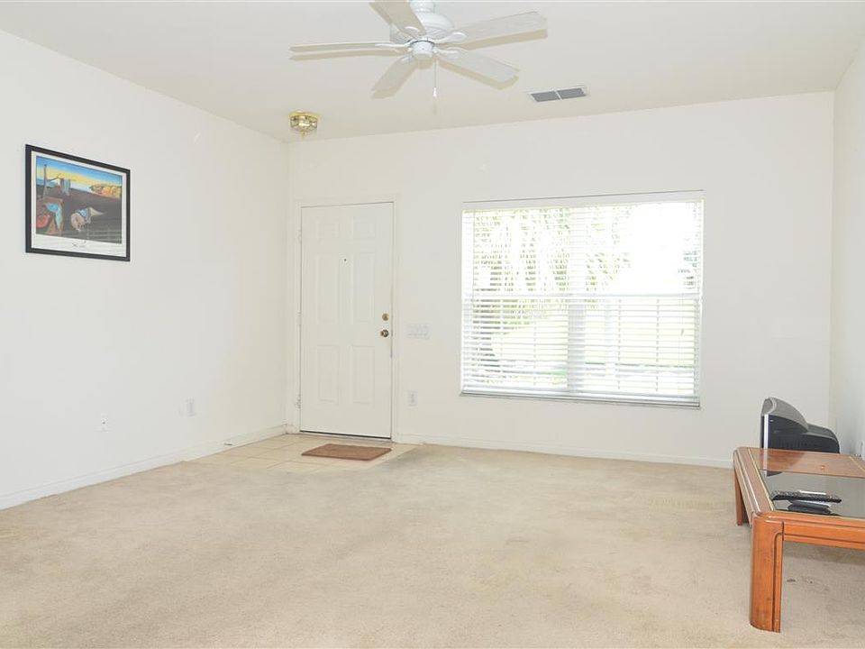 1st image of 1002 Vineland Pl