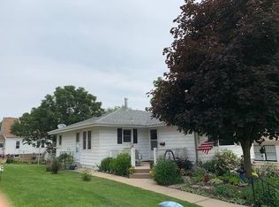 1485 Langworthy St, Dubuque, IA 52001