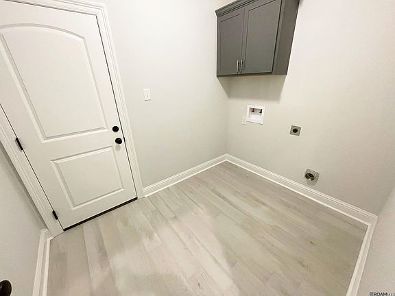 4th image of 25699 Tarver Dr