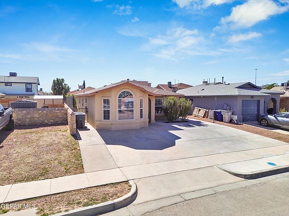 3rd image of 12256 Tierra Canada Dr