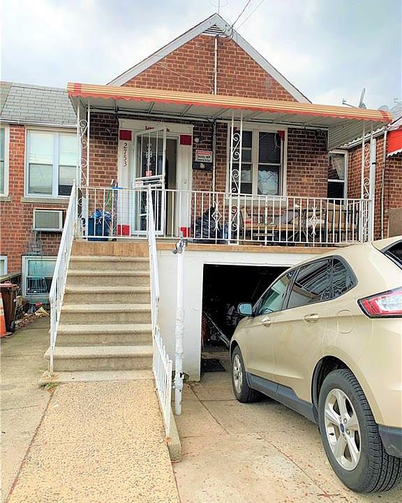 1st image of 2753 Seymour Ave
