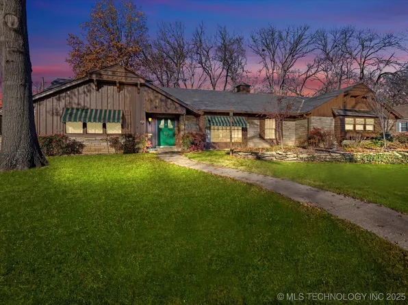 1806 Moonlight Dr, Bartlesville, OK 74006