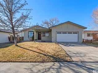 1445 Exeter Way, Reno, NV 89503