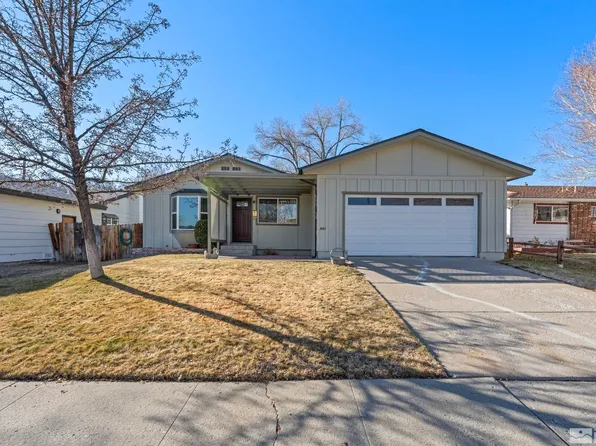 1445 Exeter Way, Reno, NV 89503