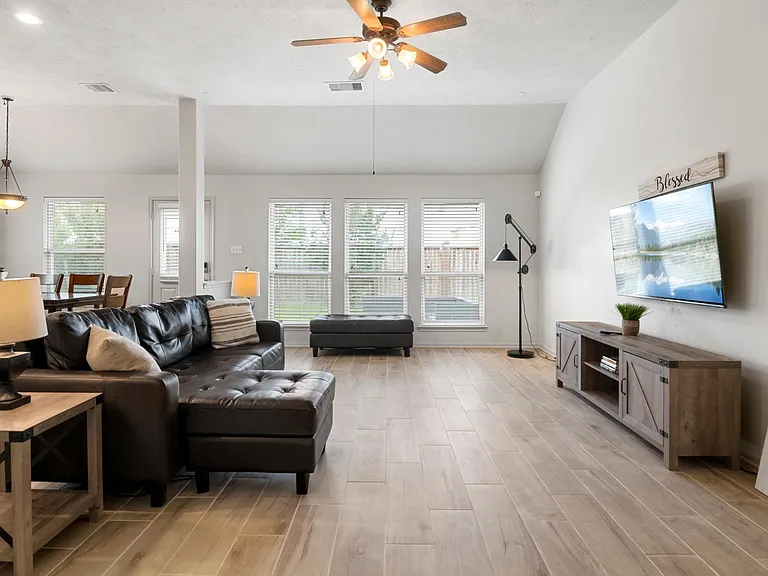 21930 Cascade Hollow Ln — Photo 20