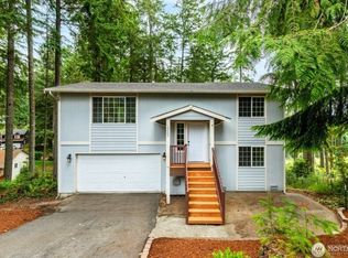 19005 23rd St SW, Lakebay, WA 98349
