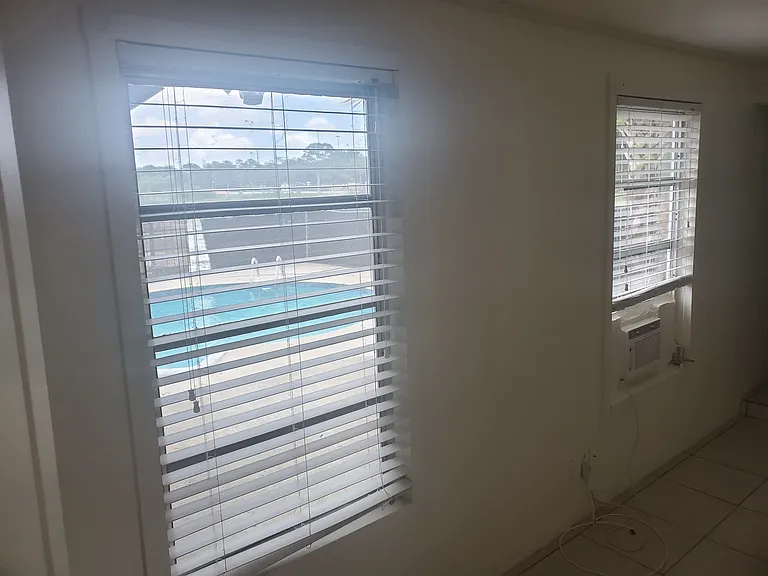2097 Jessamine Ct — Photo 32