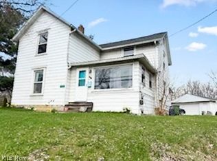 1537 Wooster Rd, Barberton, OH