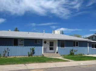 969 Nambe Loop, Los Alamos, NM 87544